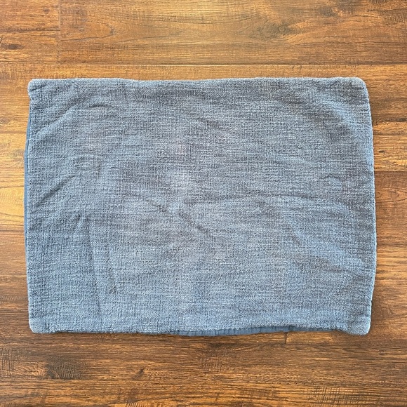 Crate & Barrel Lindstrom Cotton Blue Standard Pillow Sham - Picture 6 of 10